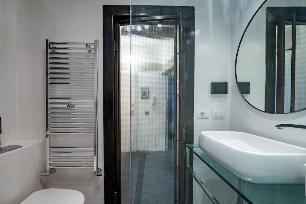 Diamante Nel Porto Apartment เจนัว ภายนอก รูปภาพ